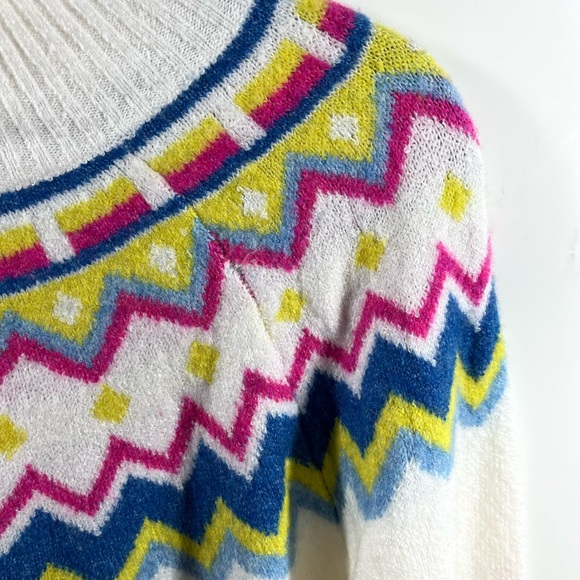 🆕Vince Camuto>Soft stretch neck zig zag design ski sweater - NWT - Picture 3 of 5